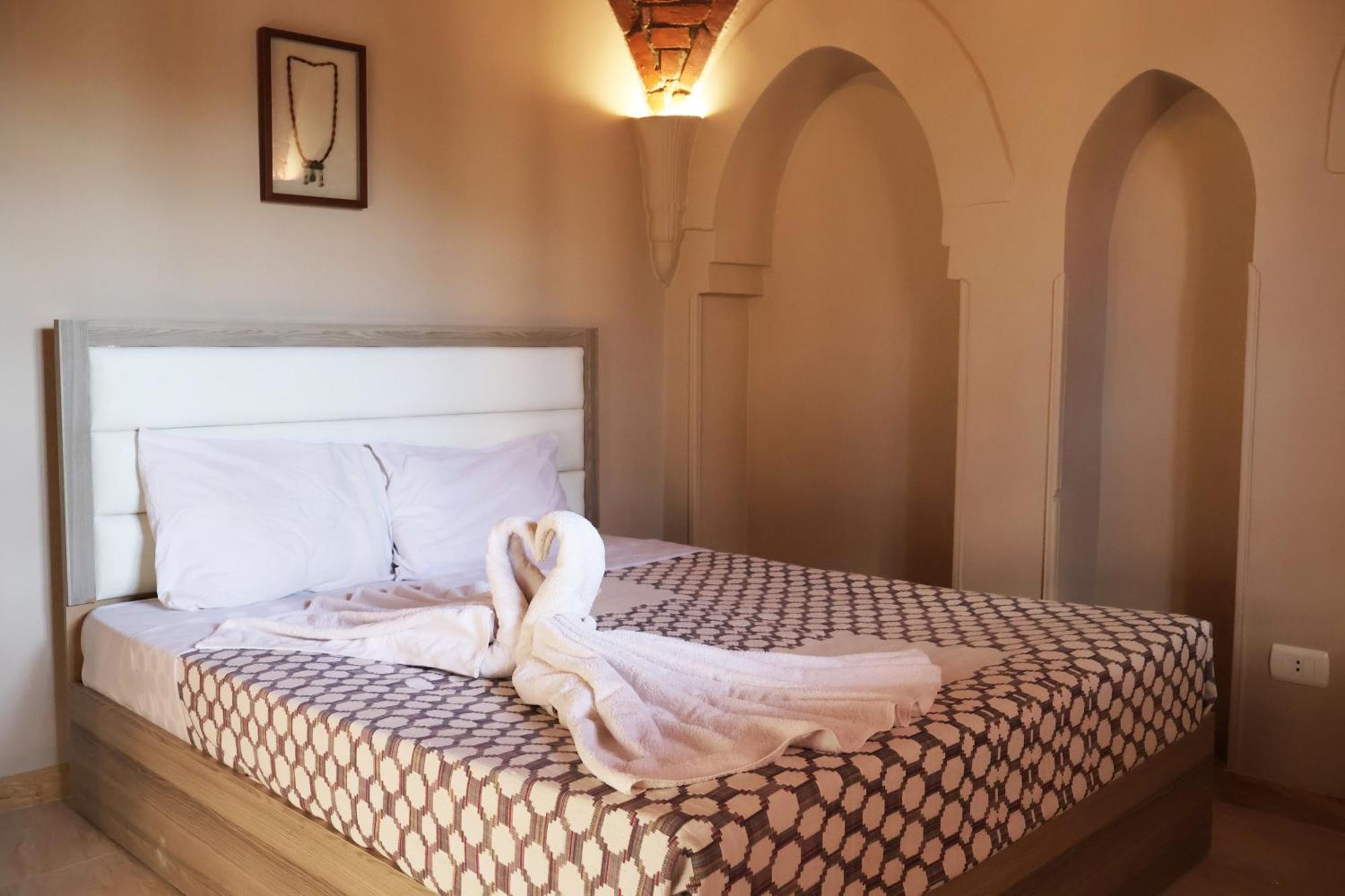 Malkata House - Boutique Hotel And Restaurant Louxor Extérieur photo